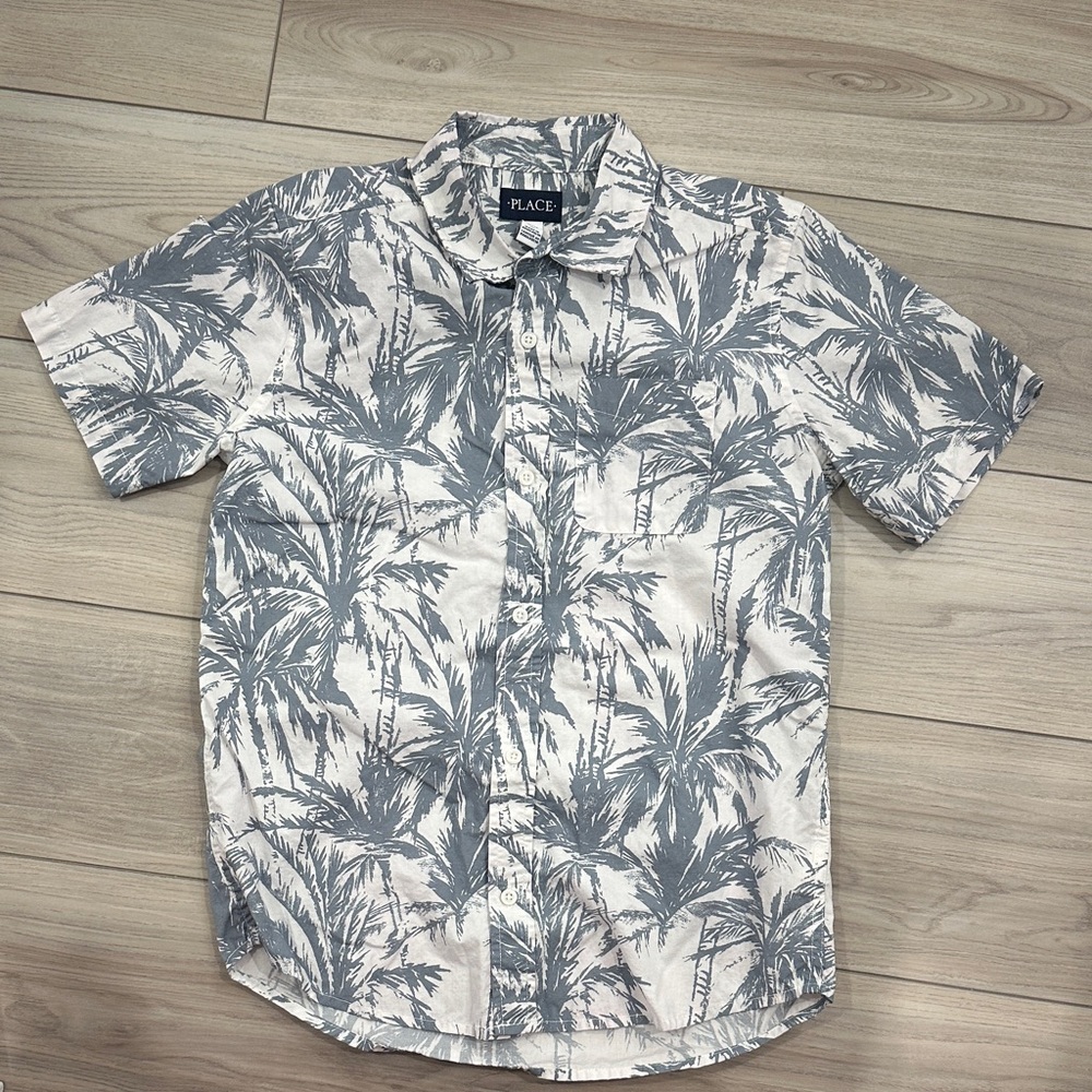 Children’s Place button down short sleeve shirt, size xl (14)